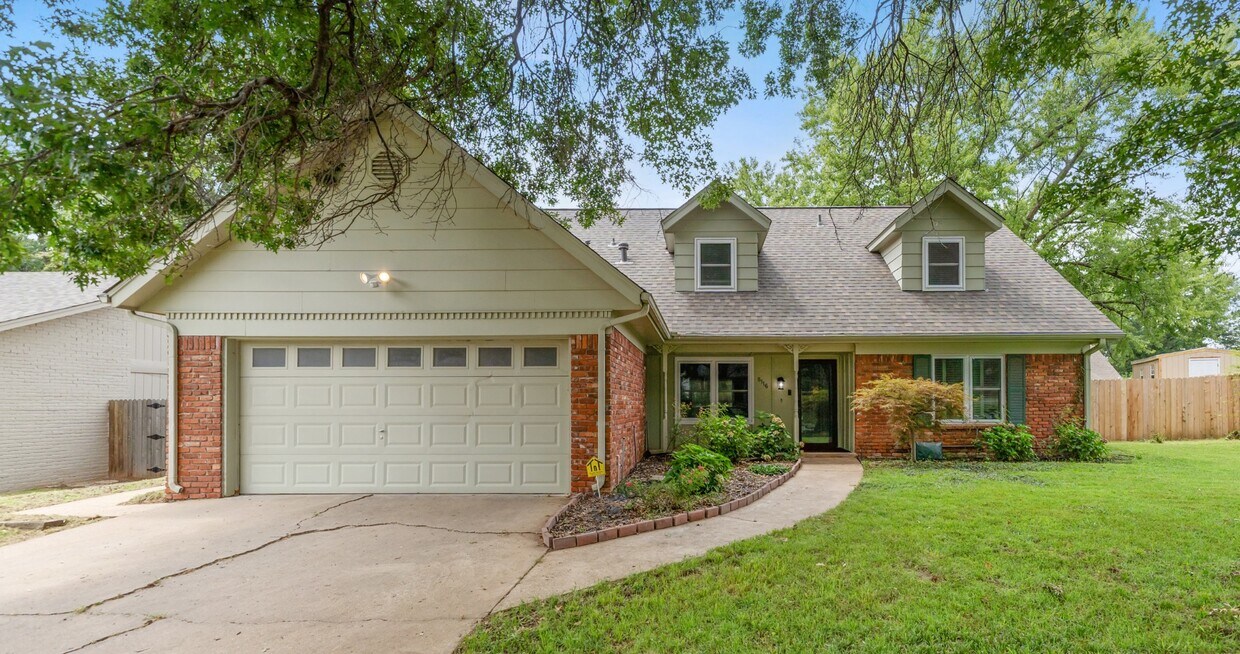 Foto principal - 8116 South Florence Pl E