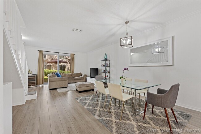 Foto del edificio - 2264 Salerno Cir