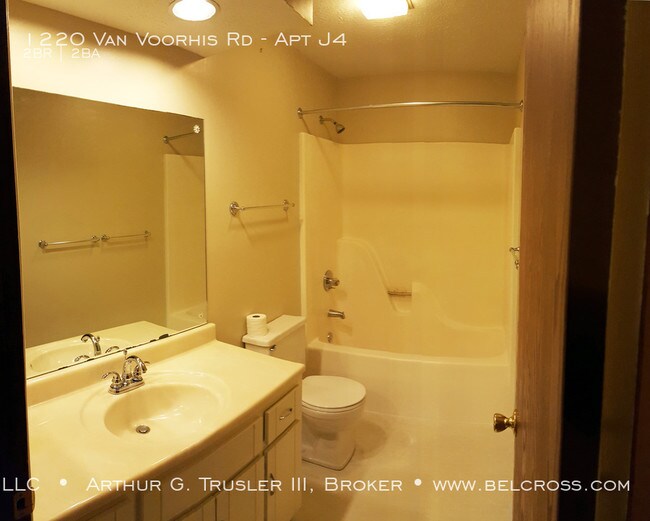 Building Photo - 1220 Van Voorhis Rd