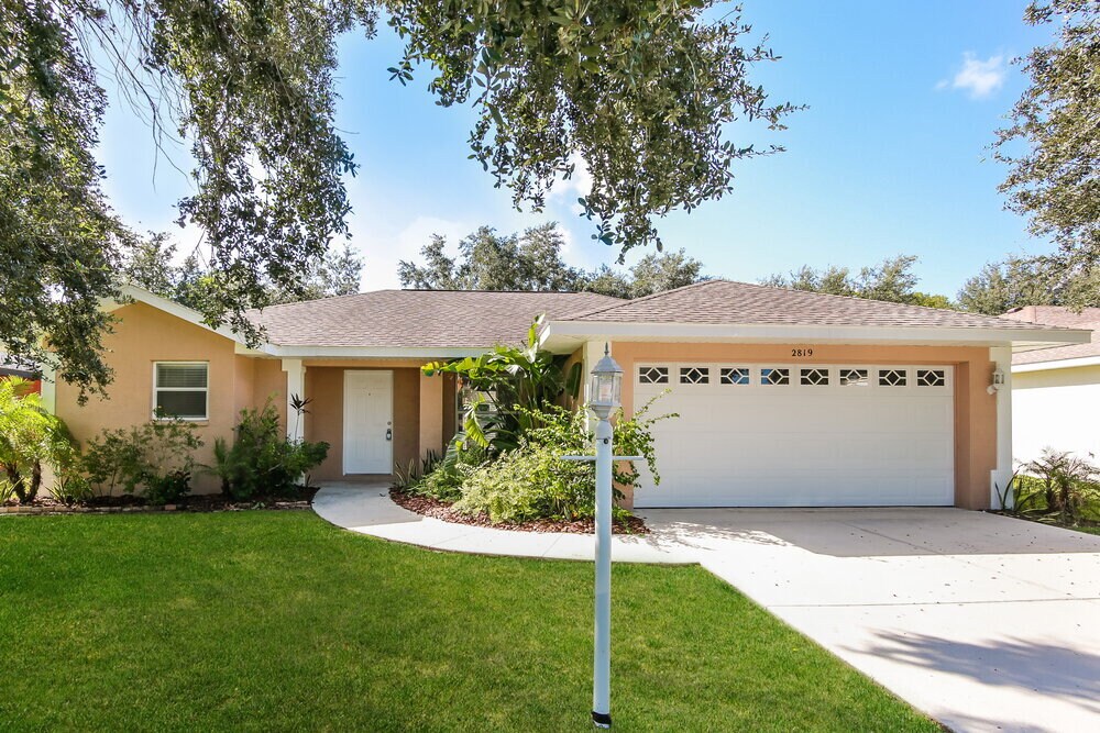 Foto principal - 2819 93rd Ct E