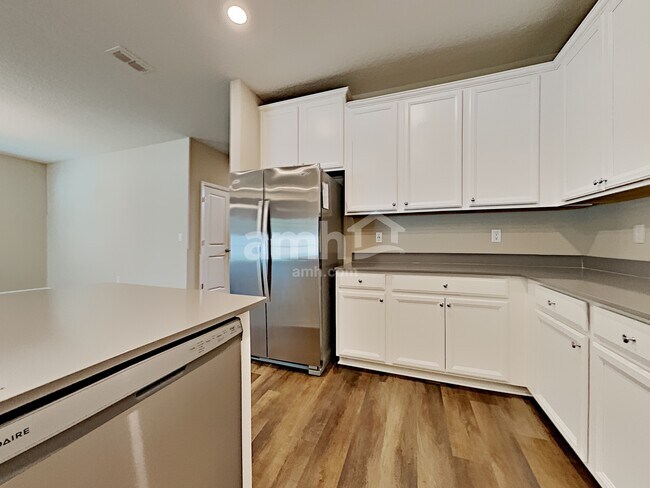 Foto del edificio - 194 Edge Park Trl