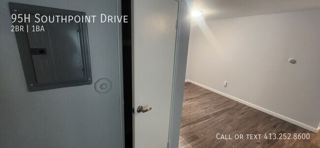 Foto del edificio - 95 Southpoint Dr