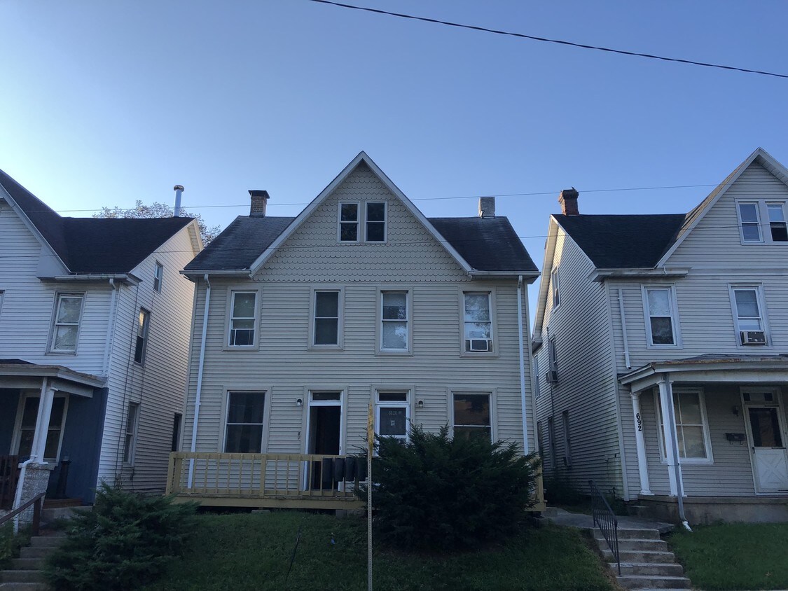 Primary Photo - 602 Market St