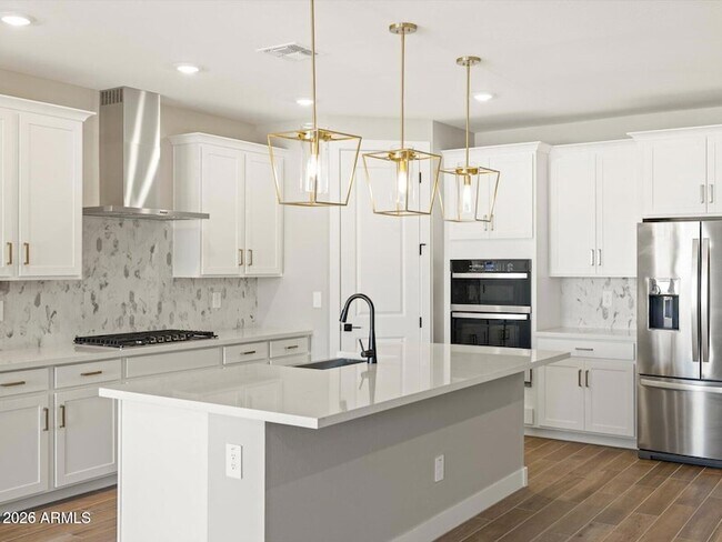Foto del edificio - 4820 N 177th Dr