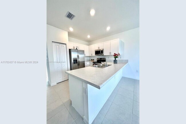 Foto del edificio - 23240 SW 131st Ct