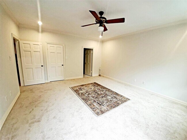 Building Photo - 3725 Wickersham Ln