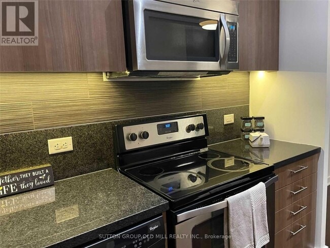 Building Photo - 70 Distillery Lane