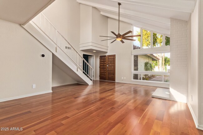 Foto del edificio - 5730 N Scottsdale Rd