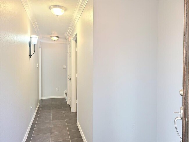 Foto del edificio - 1843 Stacy Crest