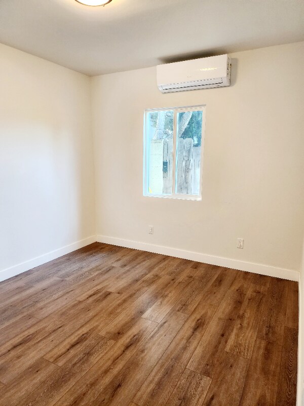 Foto del edificio - 118 Roundup Rd