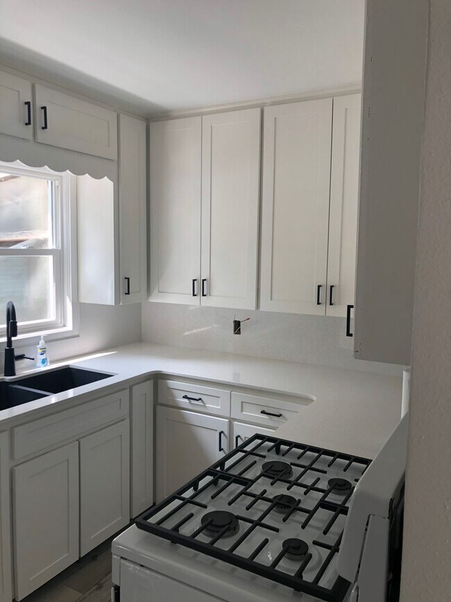 Foto del edificio - 3BD/1BA BEAUTIFUL HOME FOR RENT!