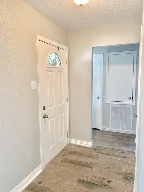 Building Photo - 6711 Harpers Dr
