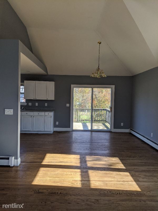 Foto del edificio - 5 br, 2 bath House - 75 Woodland Dr