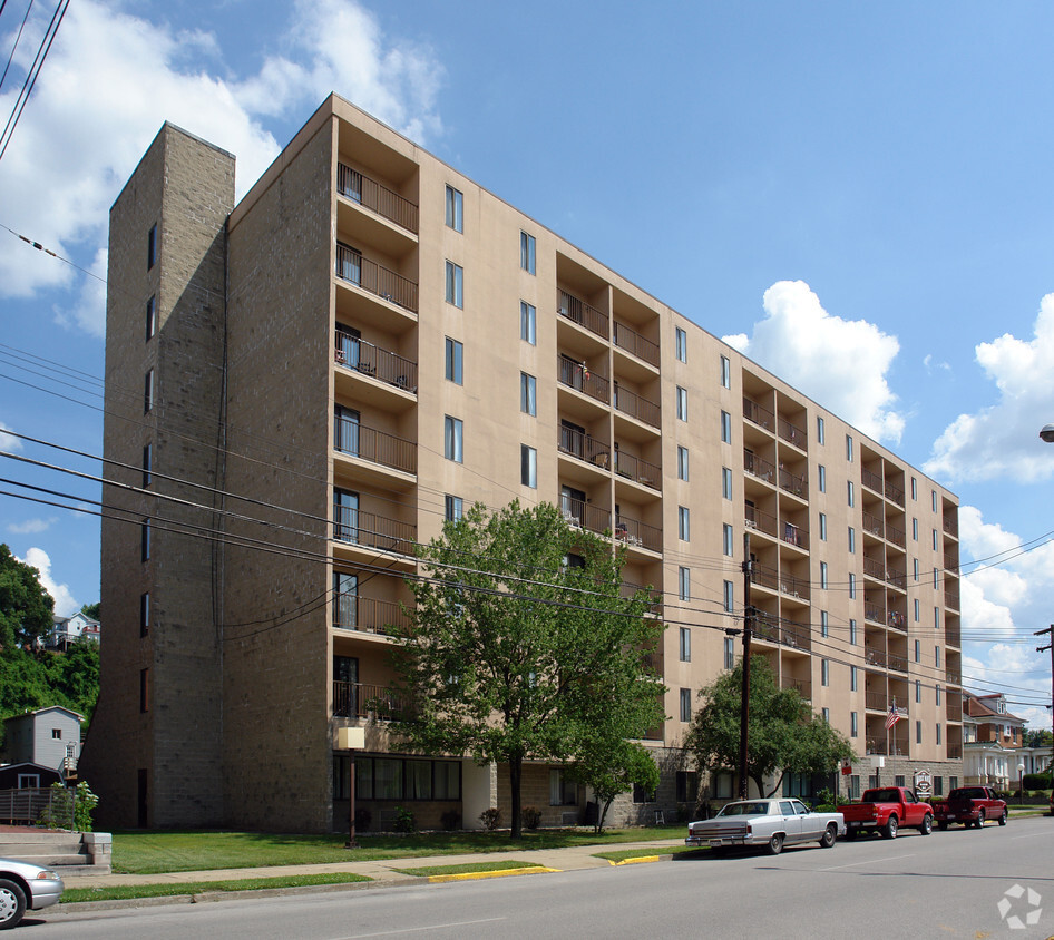 Foto del edificio - Market Manor Apartments