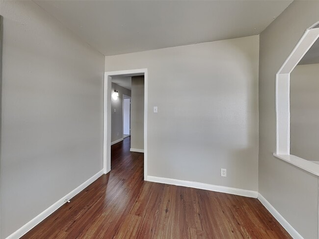 Foto del edificio - 3808 Washington St