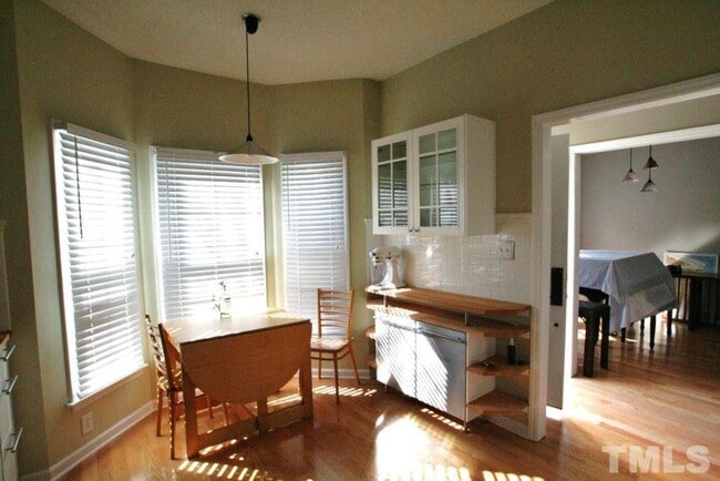 Building Photo - 215 Riverwalk Cir