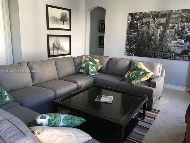 Foto del edificio - 184 W Bay Cedar Cir