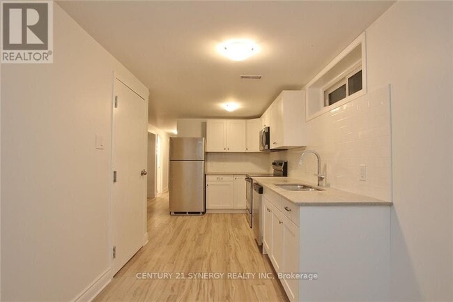 Building Photo - 34 Majestic Dr