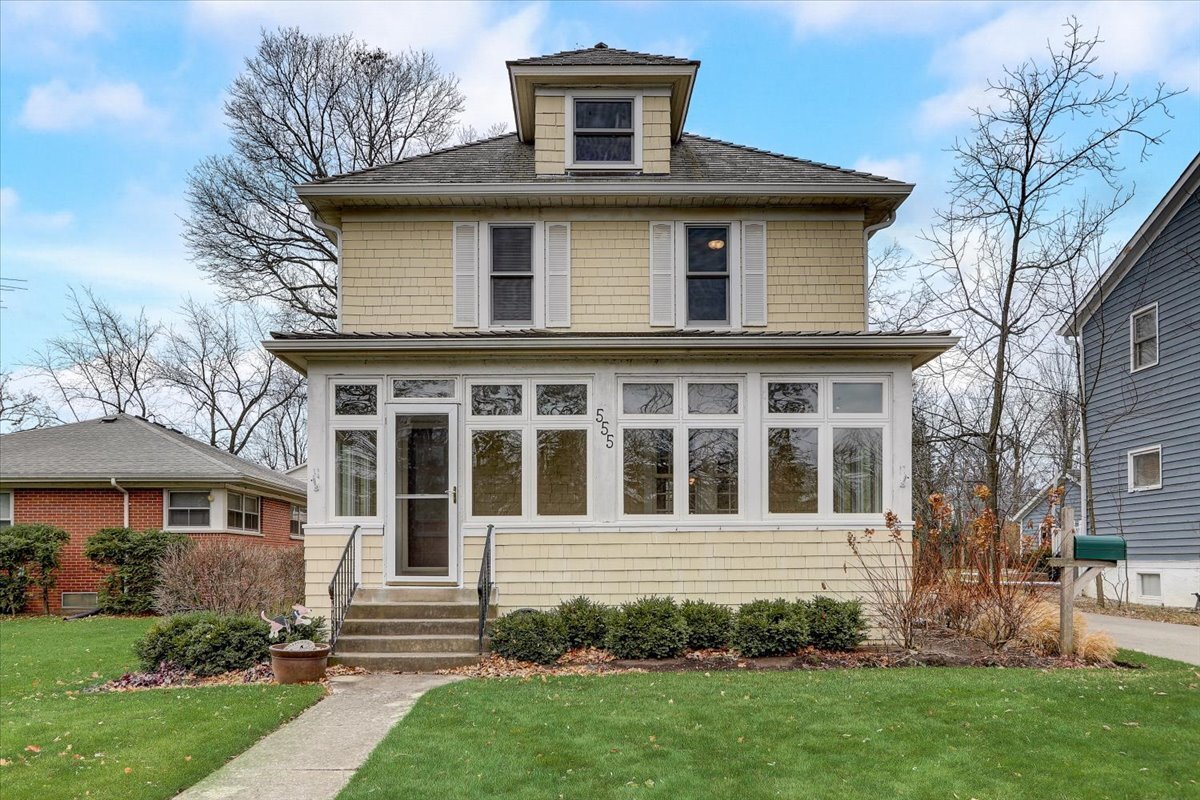 Primary Photo - 555 E Illinois Rd