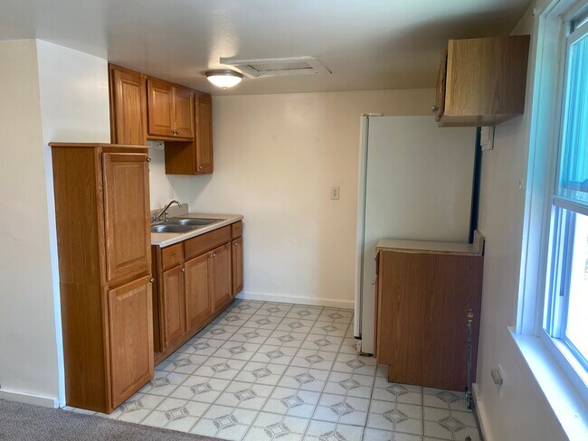 Foto del edificio - 212 Central Ave