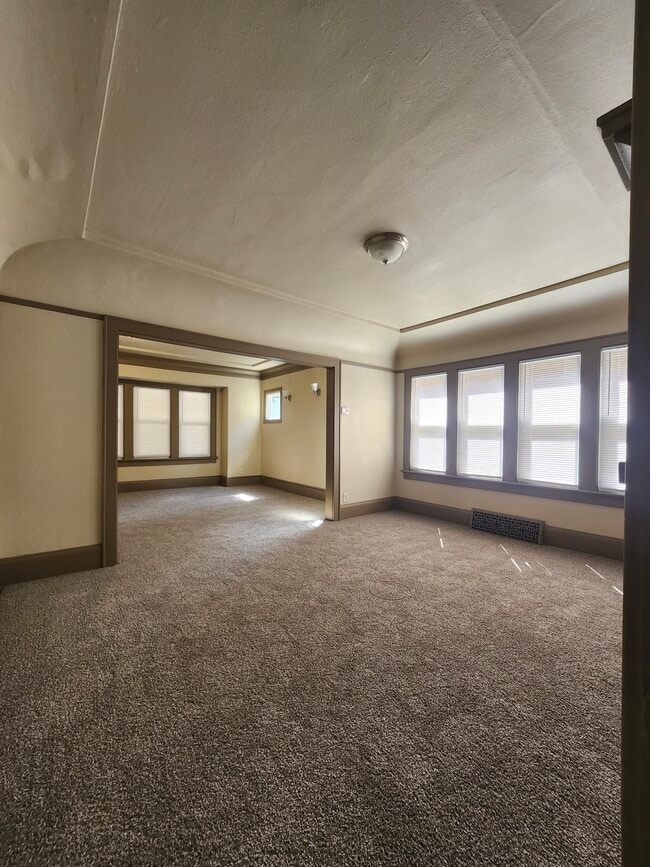 Building Photo - 2767 N 46th St