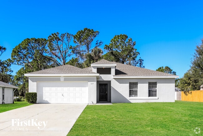 Building Photo - 4167 N Biscayne Dr
