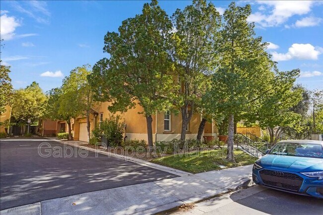 Foto del edificio - 27210 Valderrama Dr