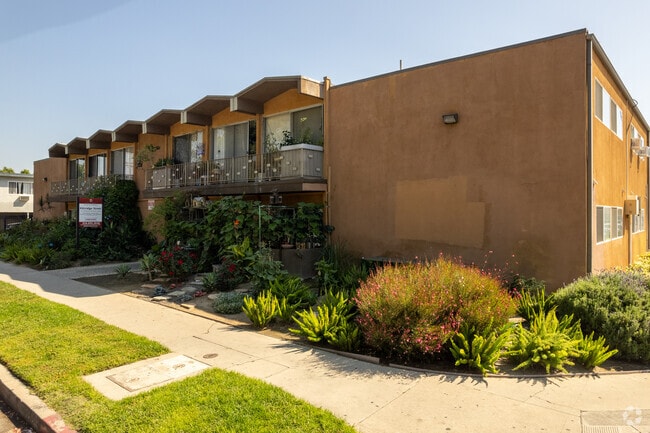 Primaria - Kittridge Apartments