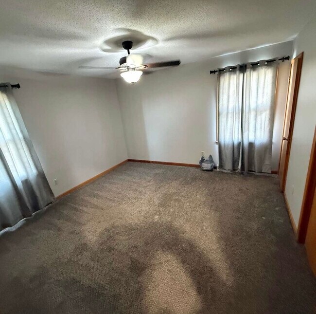 Foto del edificio - 474 Bennett Rd