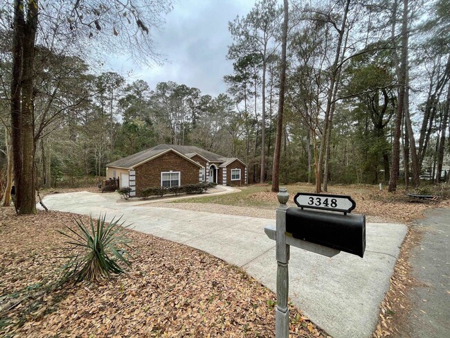 Building Photo - 3348 Micanopy Trail