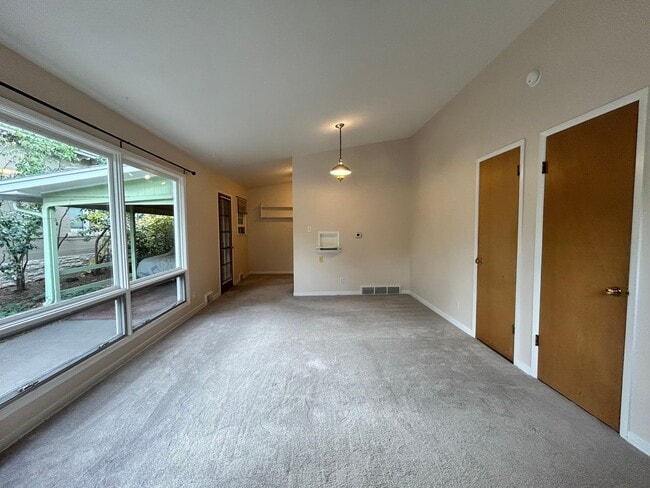 Photo - Quiet West Boulder Duplex Off-Street Parking Apartment