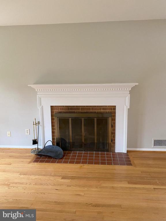 Foto del edificio - 8412 Culver Pl
