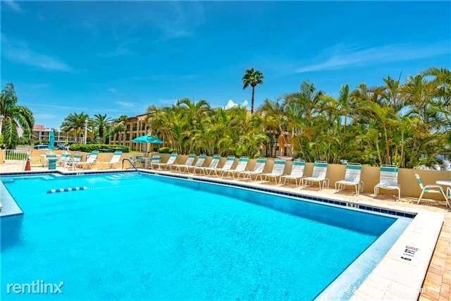 Foto del edificio - 800 S Gulfview Blvd