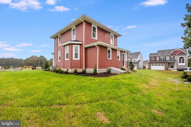 Foto del edificio - 512 N Farm Crossing Rd