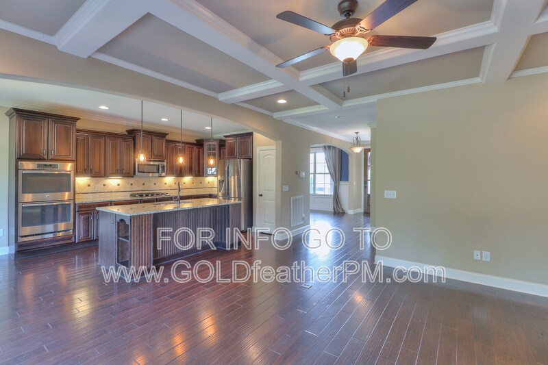 Foto principal - 5316 Highland Pl Way