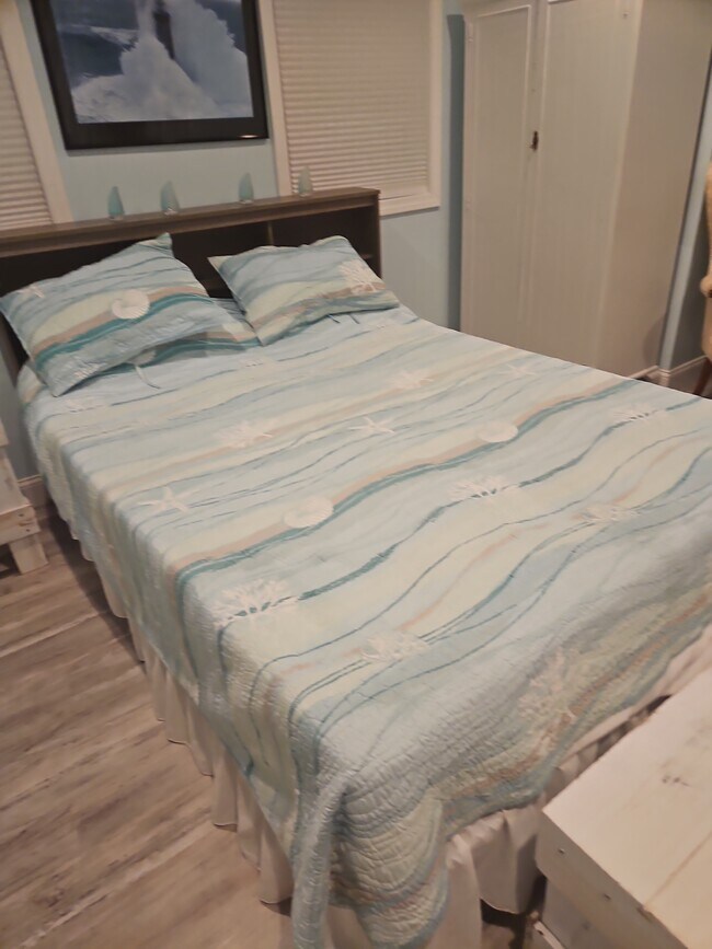 Foto del edificio - 75 Neptune St