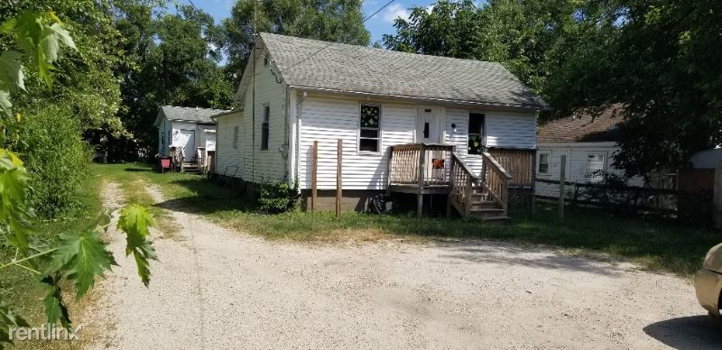 Primary Photo - 3 br, 1 bath House - 131 State St