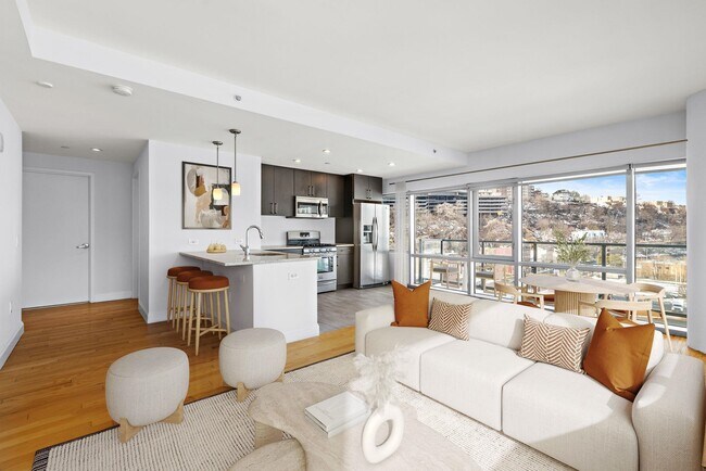 Foto del edificio - 1700 Park Ave