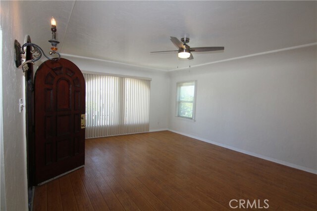 Foto del edificio - 431 N Olive Ave
