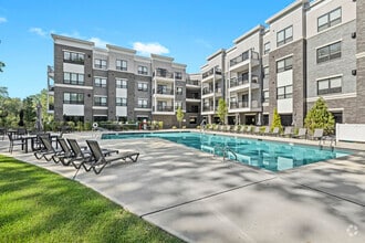 Building Photo - Walnut Hill