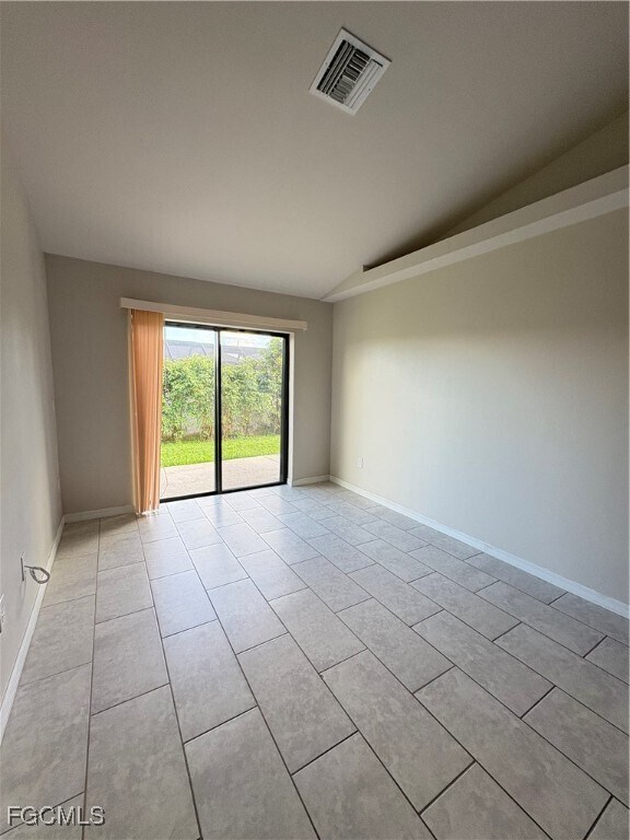 Building Photo - 3803 Chiquita Blvd S