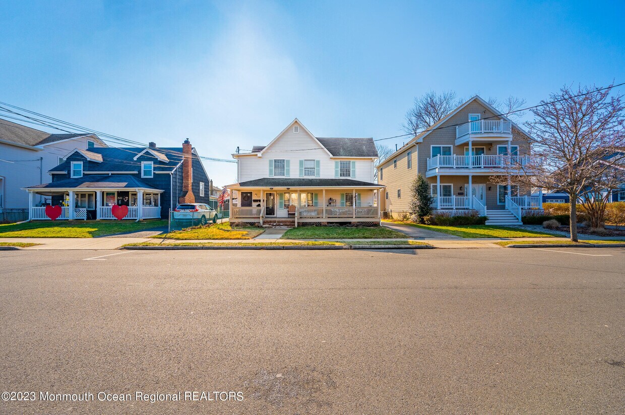 513 12th Ave, Belmar, NJ 07719 Townhome Rentals in Belmar NJ