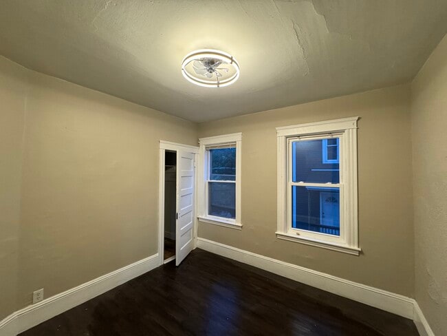 Building Photo - 23 King Philip Rd