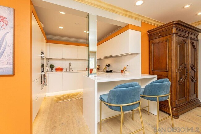 Foto del edificio - 240 Coast Blvd