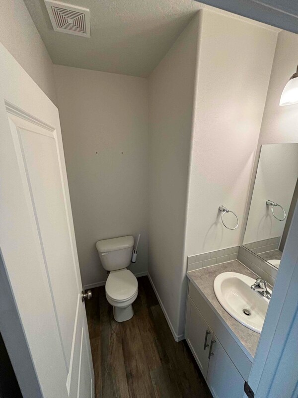 Building Photo - 5506 S Zabo Rd