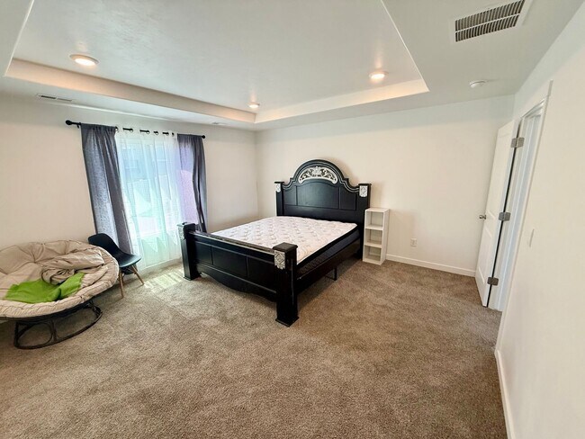 Foto del edificio - Beautiful Home in Excellent Magna Location!