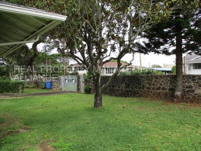 Foto del edificio - 326 N Judd St