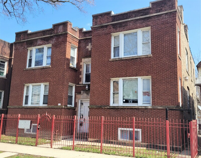 427 N Lawler Ave Unit 1, Chicago, IL 60644 Room for Rent in Chicago