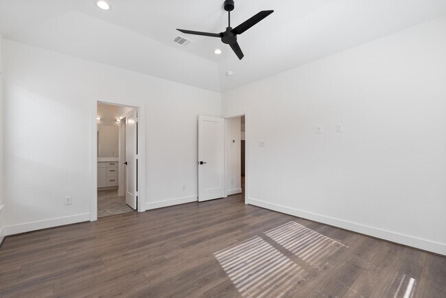 Foto del edificio - 2759 Sunny Briar Dr