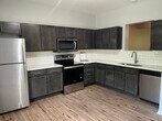 Foto principal - 3-Bedroom Townhome